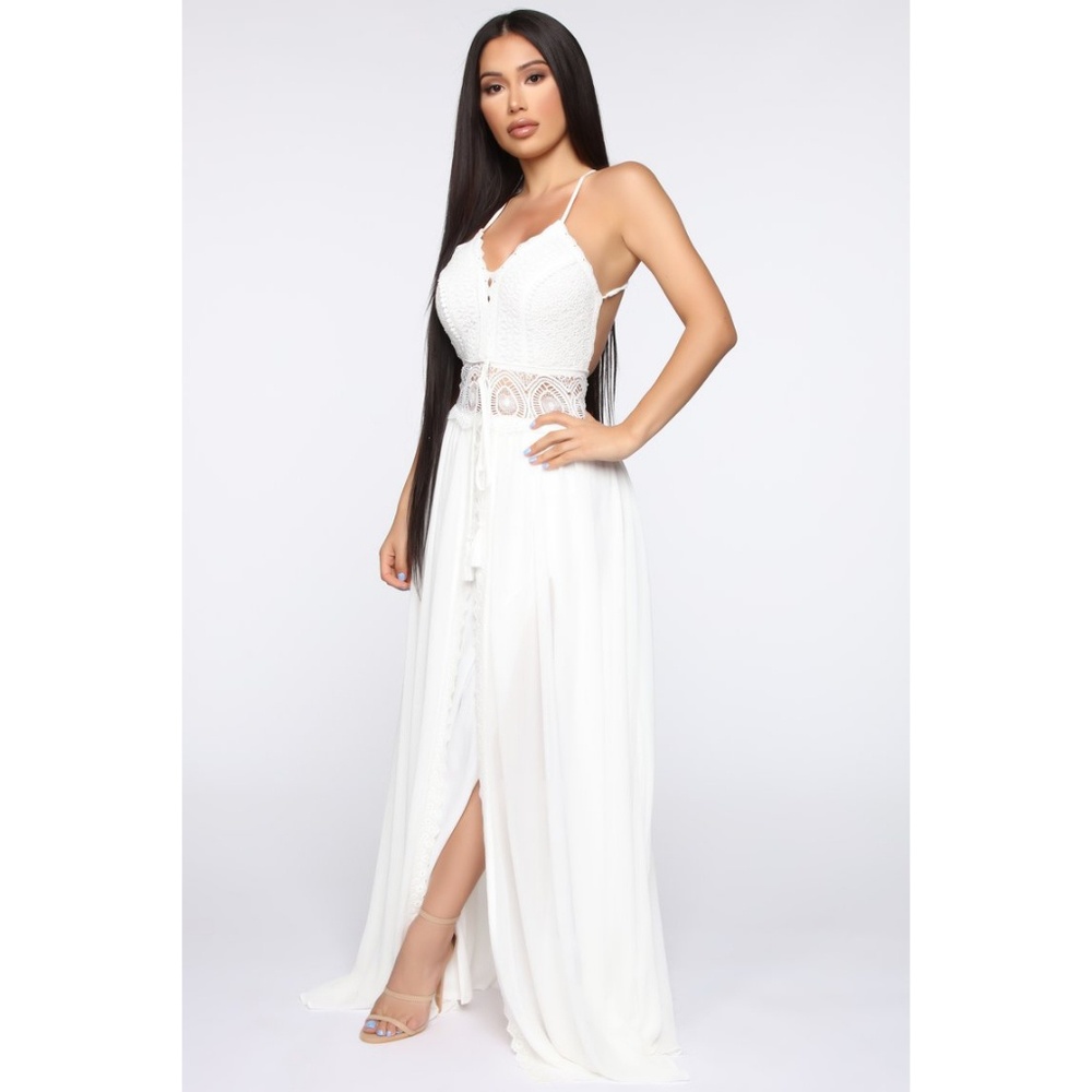 In The Middle of Romance Maxi Dress